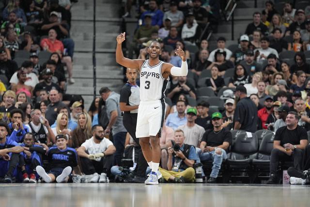 哈登27分快船送鹈鹕十连败 黄蜂负公牛八连败