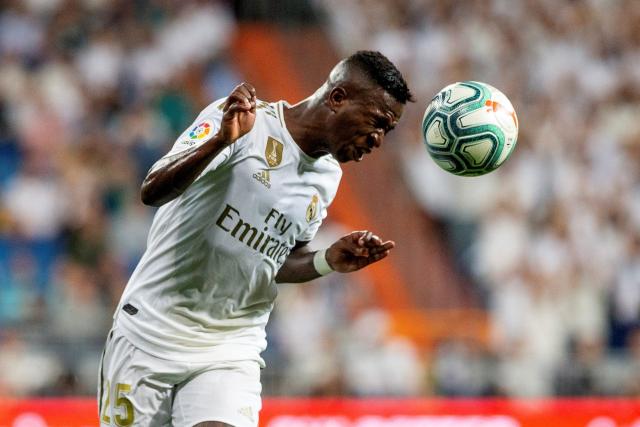 布伦森44分西亚卡姆22分 尼克斯大胜步行者3-2