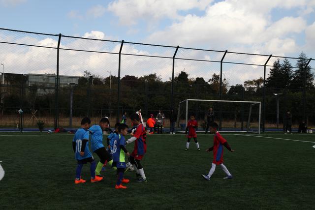 范子铭27+11首钢负福建 孙铭徽17分广厦胜同曦